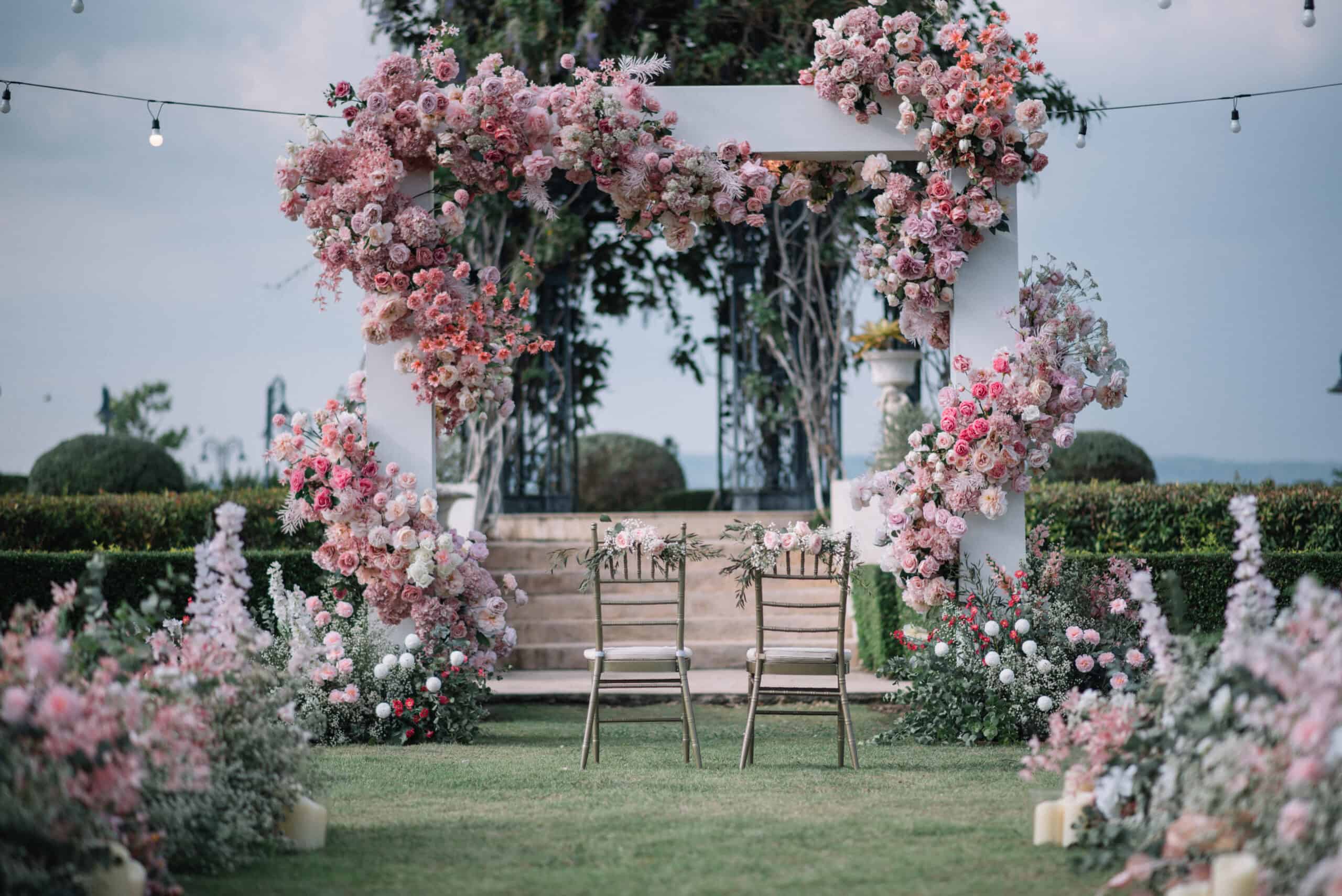 How to Choose the Right Wedding Decor Vendor