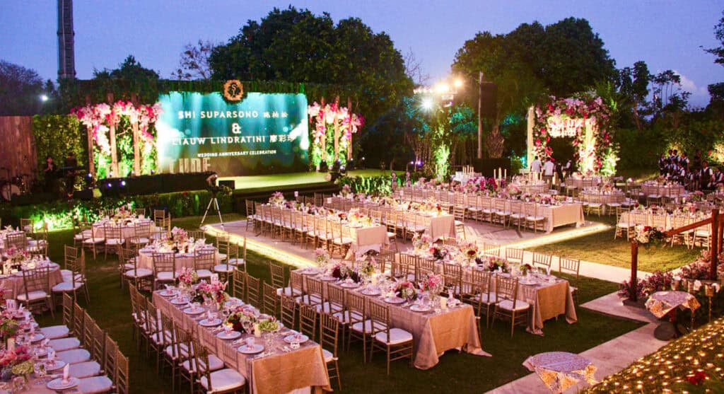 Taman Barong-barong Wedding Venue at Samabe Balijpg